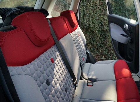 Fiat 500 L obmiar tylne kanapy Fiat 500 L tyły obmiar