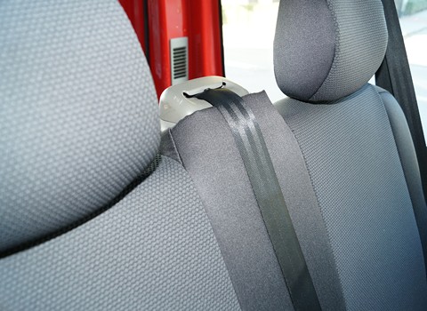 III rząd zapinane plecy na rzepy III rząd rzepy plecy Opel Vivaro