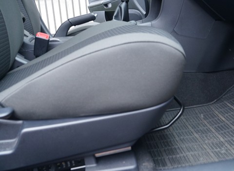 Pasy dopasowane do zabudowanych plastików Mitsubishi Lancer boki zabudowane przody Mitsubishi Lancer