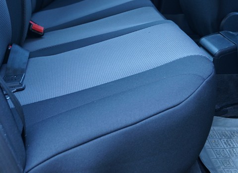 Obszycia na pasy w dolnej kanapie Audi A 4 Avant Audi A 4 Avant obszycie na pasy