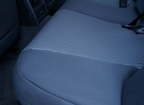 Producent miarowych pokrowców BMW 318 tkanina czarna Cardo Czeladź ul. Nowopogońska 70 BMW 318 tkanina czarna producent tylko miarowych pokrowców samochodowych Czeladź ul. Nowopogońska 70