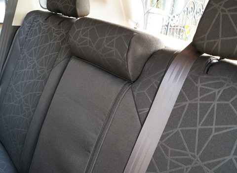 Pokrowce samochodowe Honda CR-V IV 199,20 Pokrowce samochodowe Honda CR-V IV 199,20