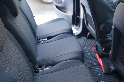Pokrowce samochodowe Citroen C 4 Picasso 203,38 Pokrowce samochodowe Citroen C 4 Picasso 203,38