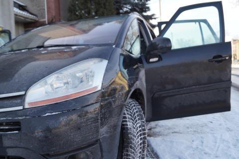Producent pokrowców Citroen C 4 Picasso Czeladź ul. Nowopogońska 70 Citroen C 4 Picasso Czeladź ul. Nowopogońska 70