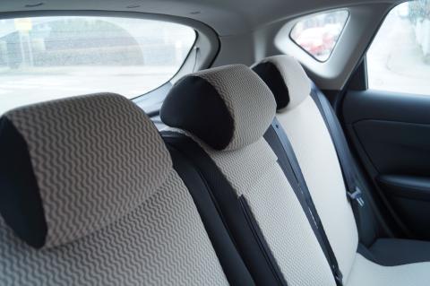 Pokrowce samochodowe Nissan Pulsar 205,9 Pokrowce samochodowe Nissan Pulsar 205,9