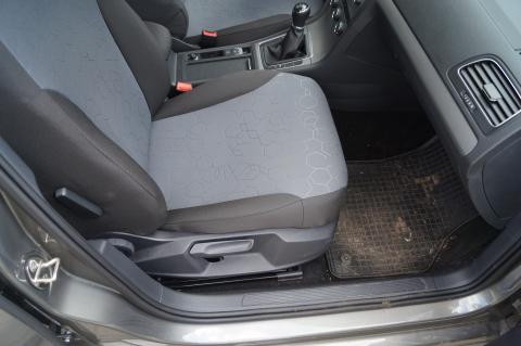 Pokrowce samochodowe Volkswagen Golf 7 Comfortline 237,3 Pokrowce samochodowe Volkswagen Golf 7 Comfortline 237,3