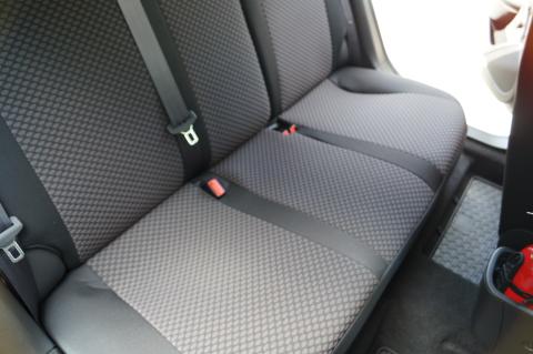 Pokrowce samochodowe Opel Astra IV 241,40 Pokrowce samochodowe Opel Astra IV 241,40