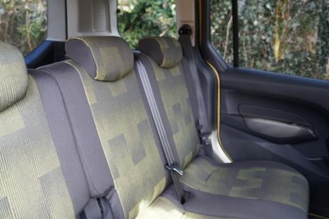 Pokrowce samochodowe Ford Tourneo Connect II 255,40 Pokrowce samochodowe Ford Tourneo Connect II 255,40