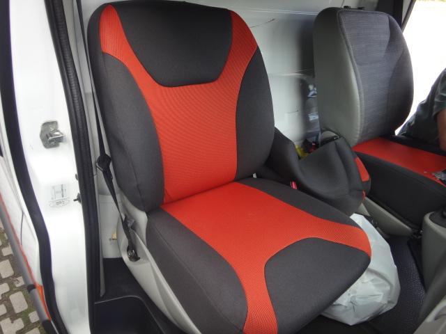 Pokrowce samochodowe Renault Trafic II 275,1 Pokrowce samochodowe Renault Trafic II 275,1