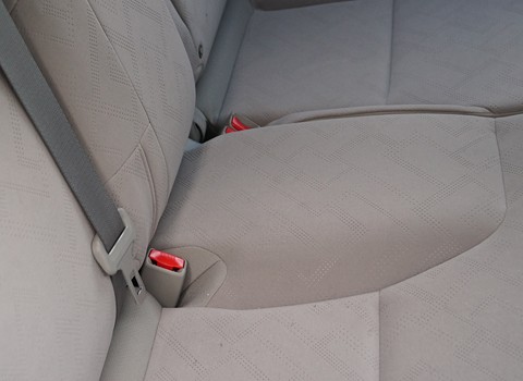 Obszycia na pasy w dolnych kanapach Honda Civic IX hatchback obszycia na pasy