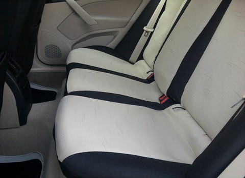Pokrowce Skoda Octavia II tylne siedziska Szyte przez nas pokrowce samochodowe Skoda Octavia II - polecamy.
